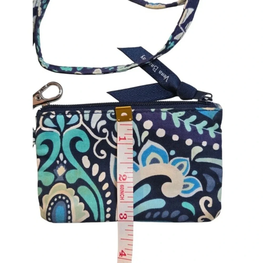 Vera Bradley RFID Wallet Crossbody Blue Island Medallion‎